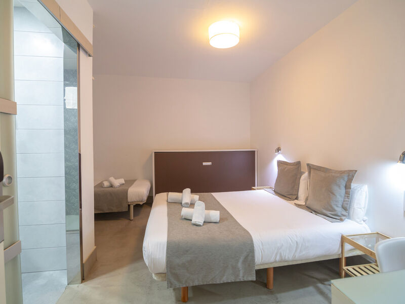 La Milagrosa Hotel and Apartments