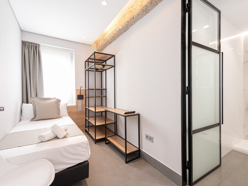 La Milagrosa Hotel and Apartments