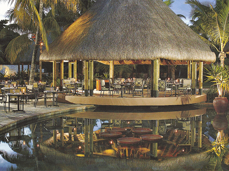 La Pirogue Resort & Spa