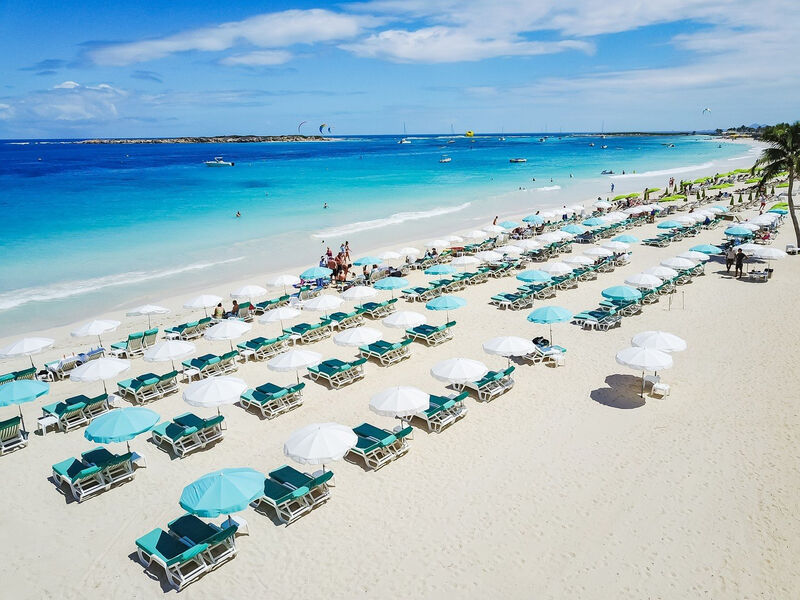 La Playa Orient Bay