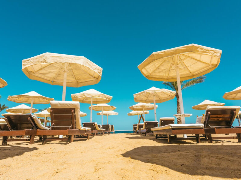 La Rosa Waves Beach & Aqua Park