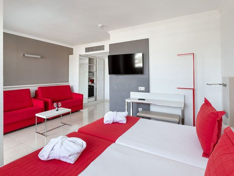 Alexandre Hotel La Siesta