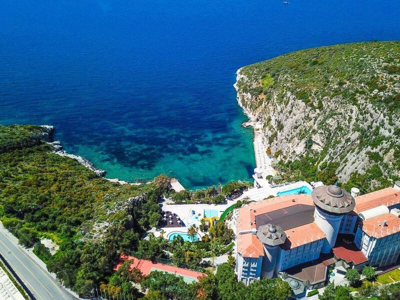 Ladonia Hotels Adakule