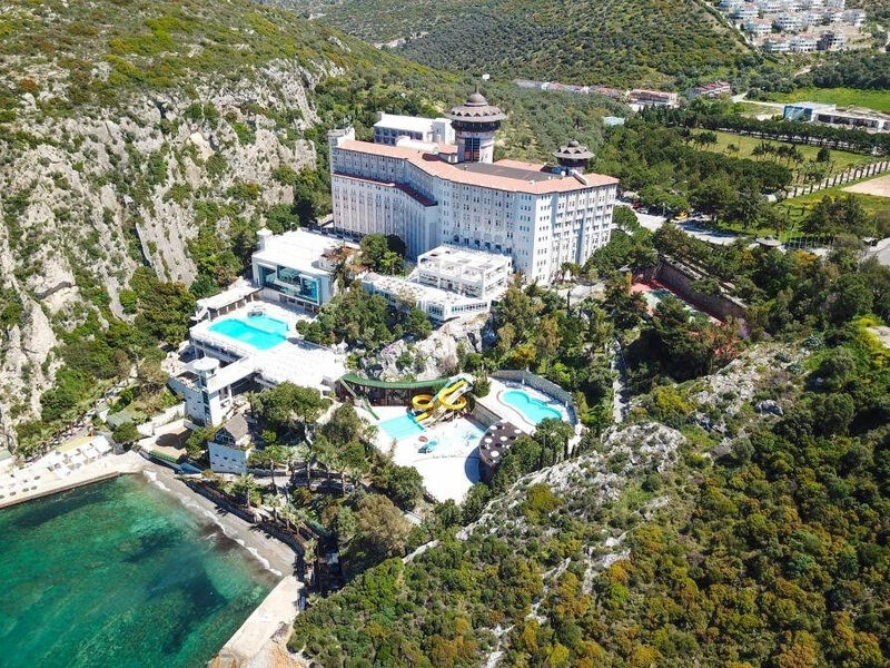 Ladonia Hotels Adakule