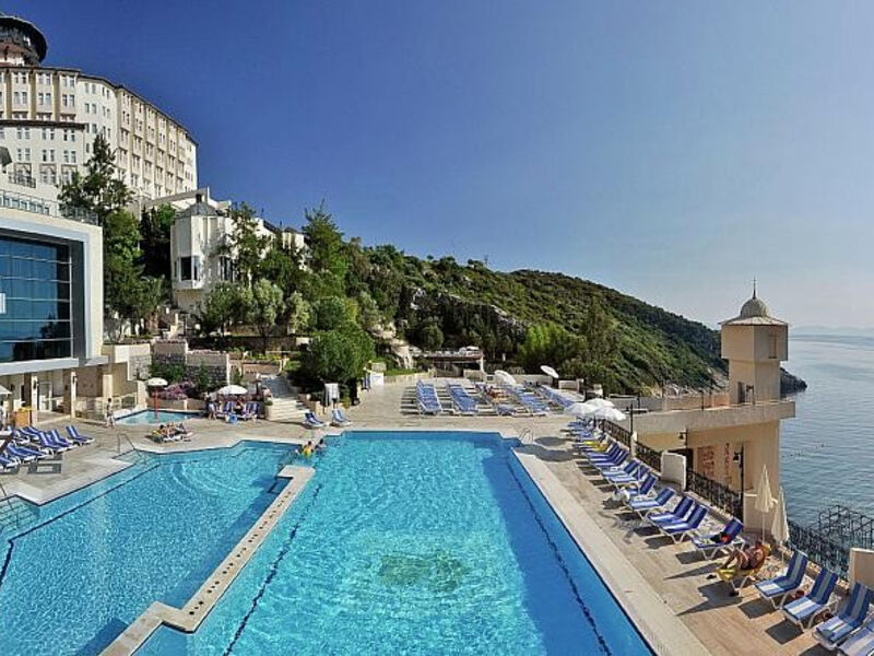 Ladonia Hotels Adakule