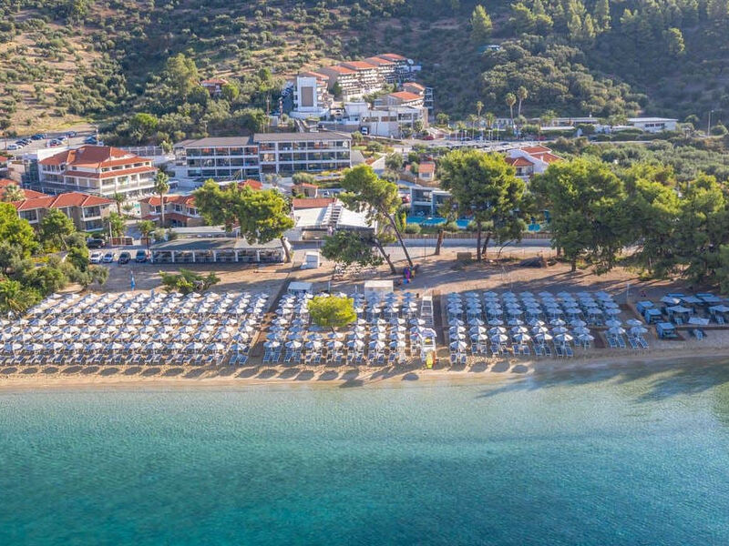Lagomandra Beach