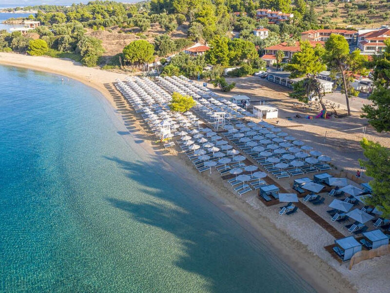 Lagomandra Beach