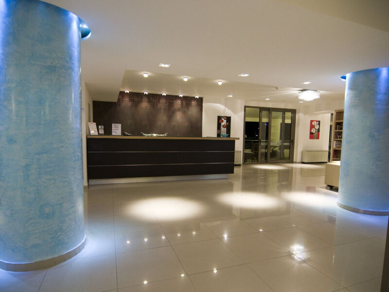 Hotel Lagomandra Beach