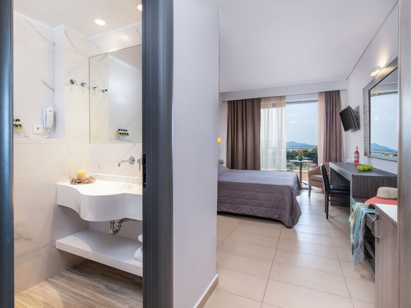 Lagomandra Hotel & Spa