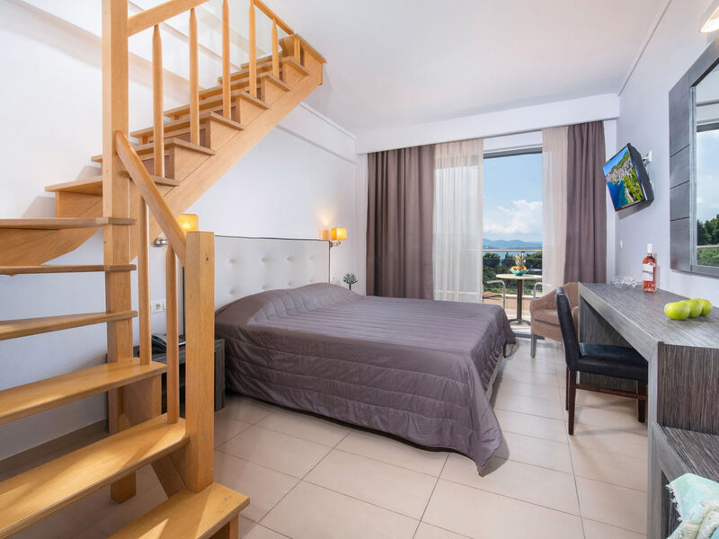 Lagomandra Hotel & Spa