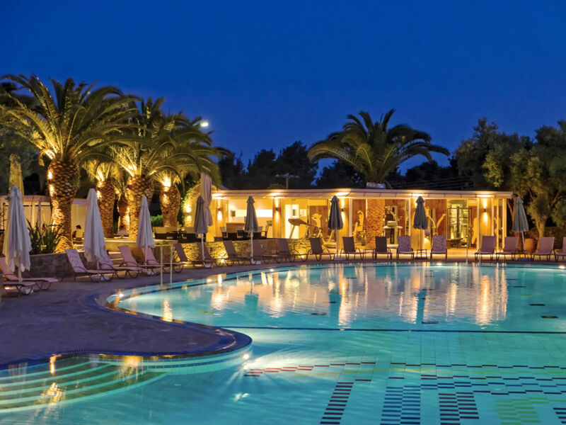 Lagomandra Hotel & Spa