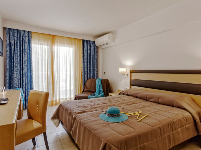 Lagomandra Hotel & Spa