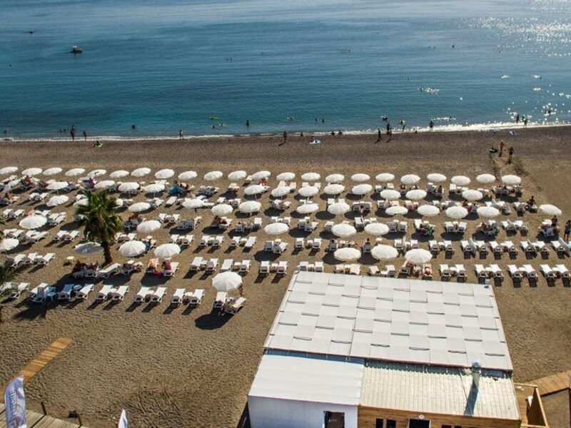Laguna Beach Alya