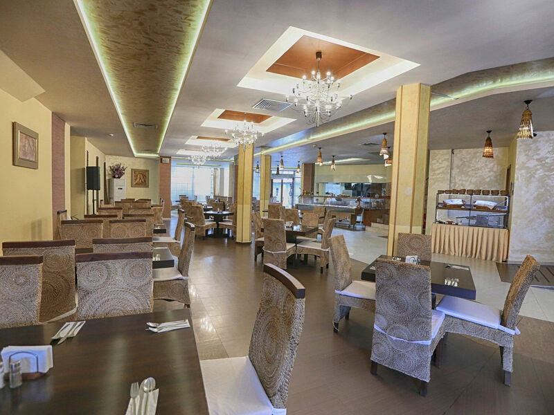 Laguna Beach Resort & Spa