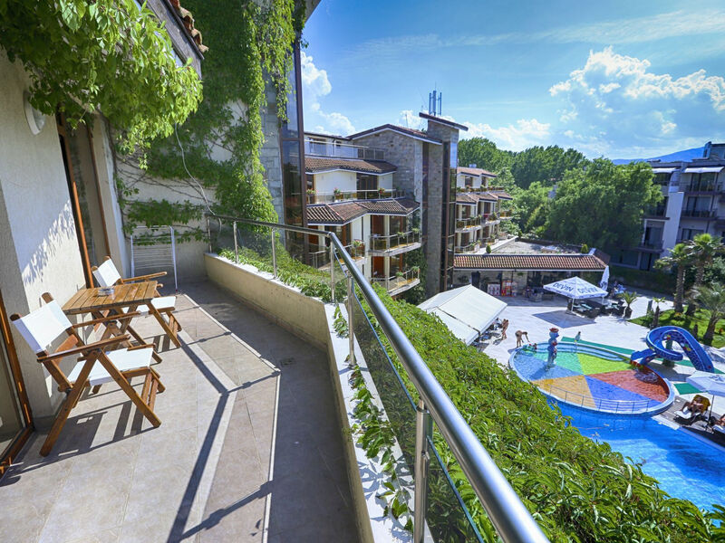 Laguna Beach Resort & Spa