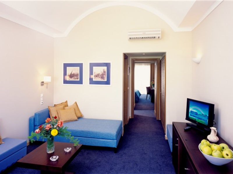 Lakitira Suites