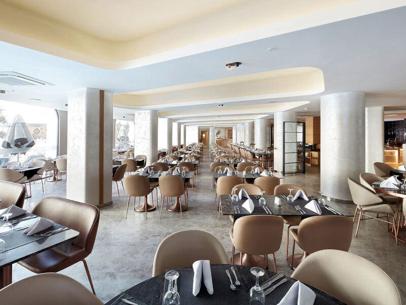 Lalila Blue Suites