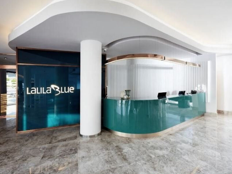 Lalila Blue Suites