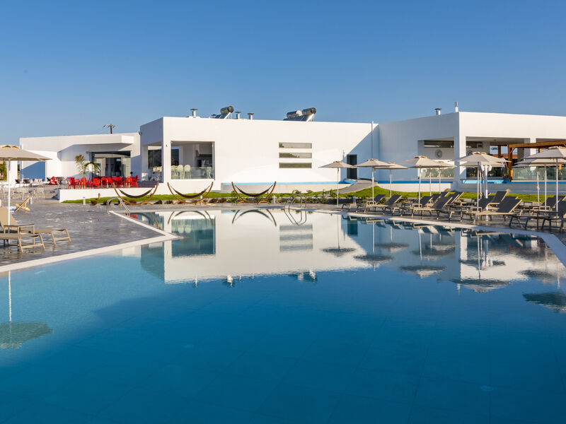 Lambi Palace