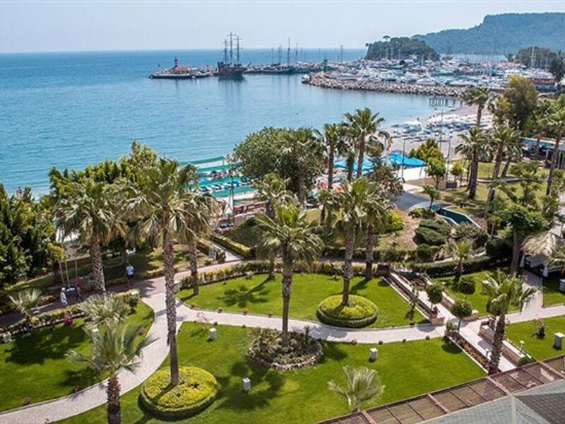 L'Ancora Beach