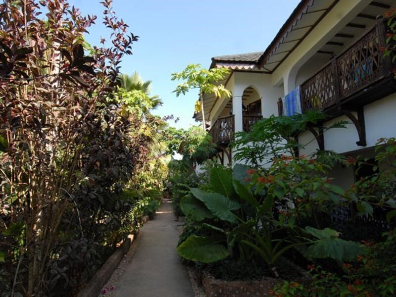 Langi Langi Beach Bungalows