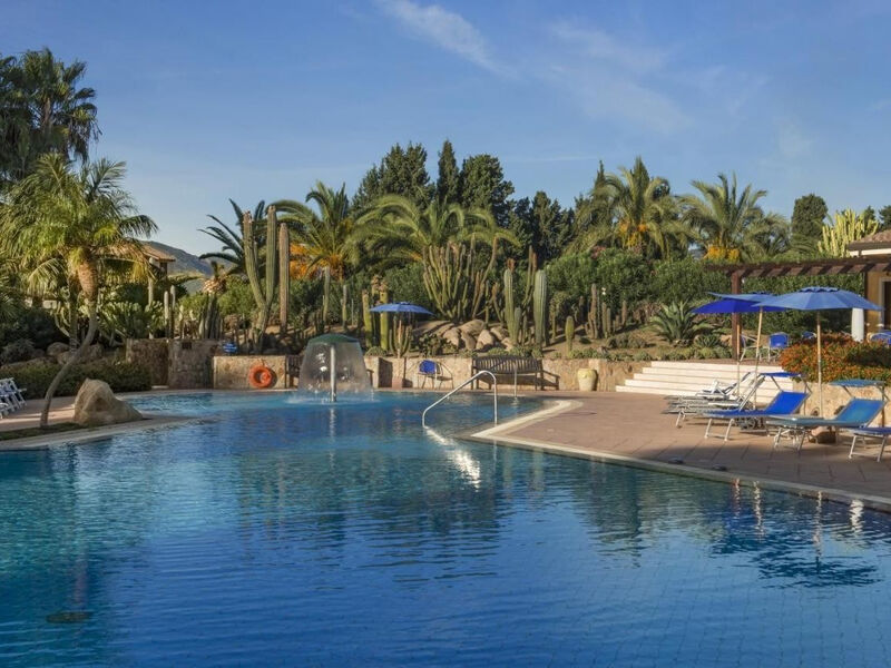 Lantana Resort