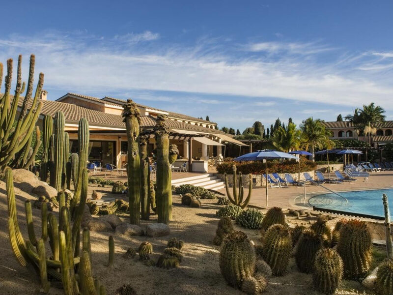 Lantana Resort