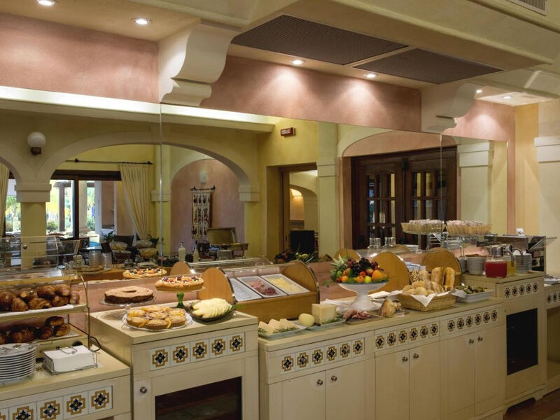 Lantana Resort