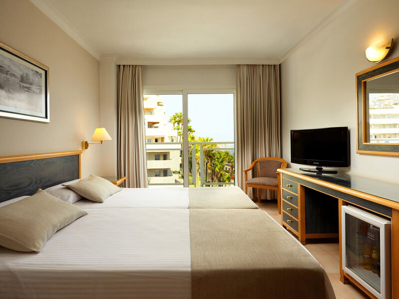 Las Arenas Affiliated By Melia