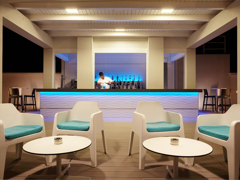 Las Arenas Affiliated By Melia