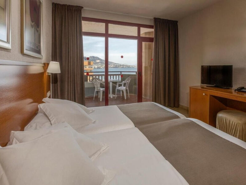 Las Palmeras Affiliated by FERGUS