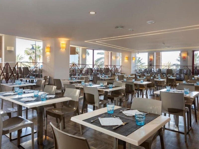 Las Palmeras Affiliated by FERGUS