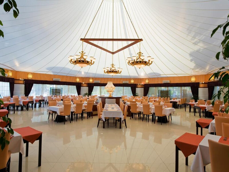 Latanya Beach Resort - Rodinný Pokoj