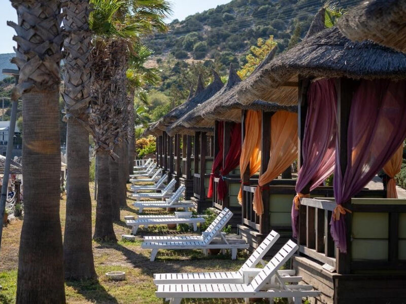 Latanya Park Resort