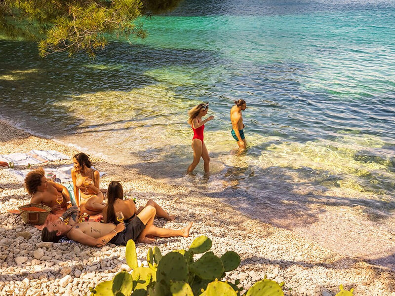 Places Hotel By Valamar (Ex. Lavanda)
