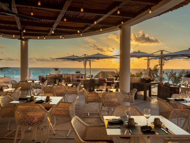 Le Blanc Spa Resort