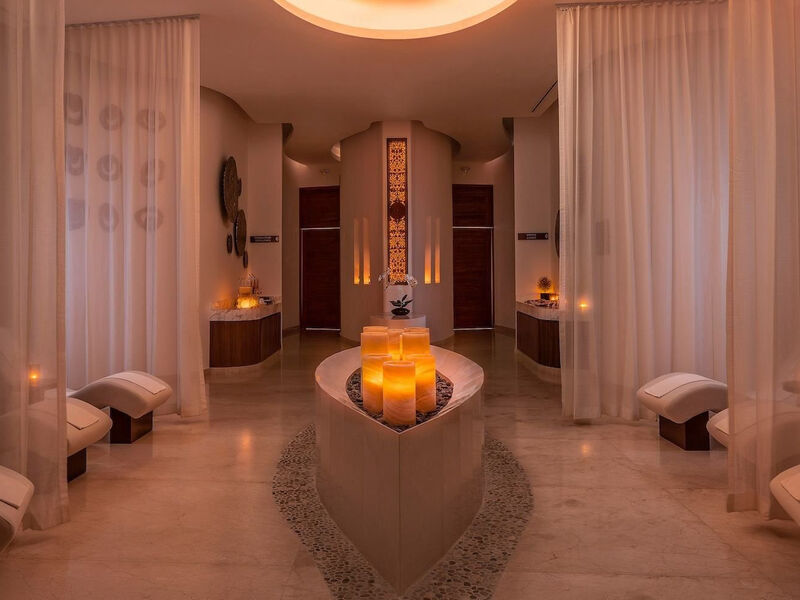 Le Blanc Spa Resort