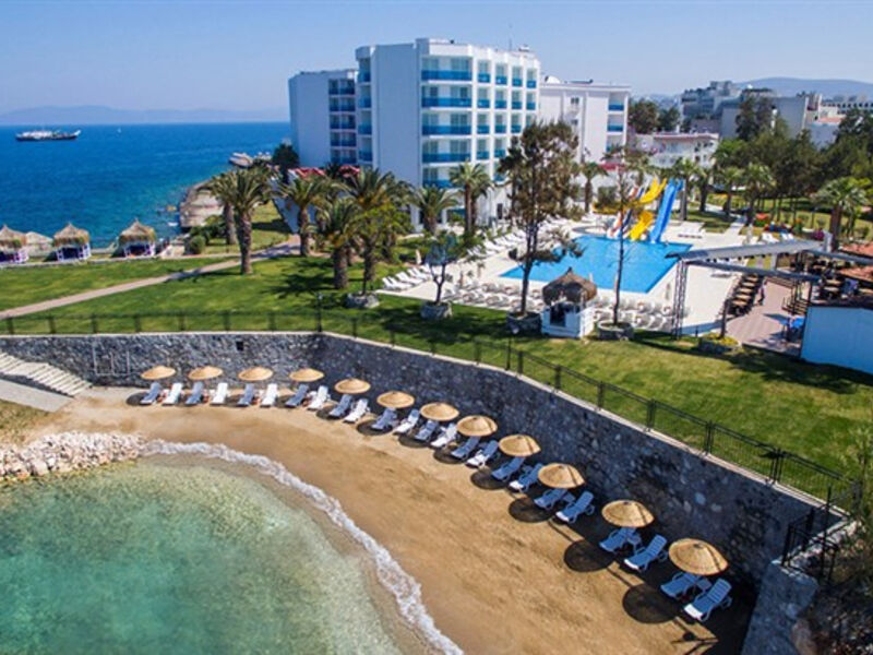 Le Bleu & Resort