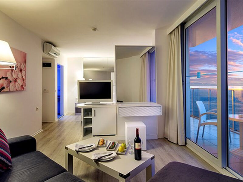Le Bleu & Resort