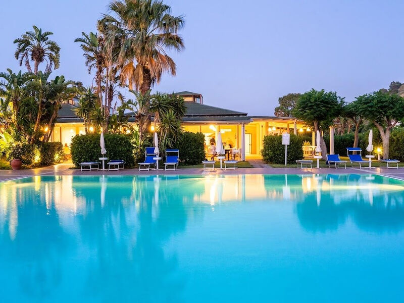 Le Dune Beach Club