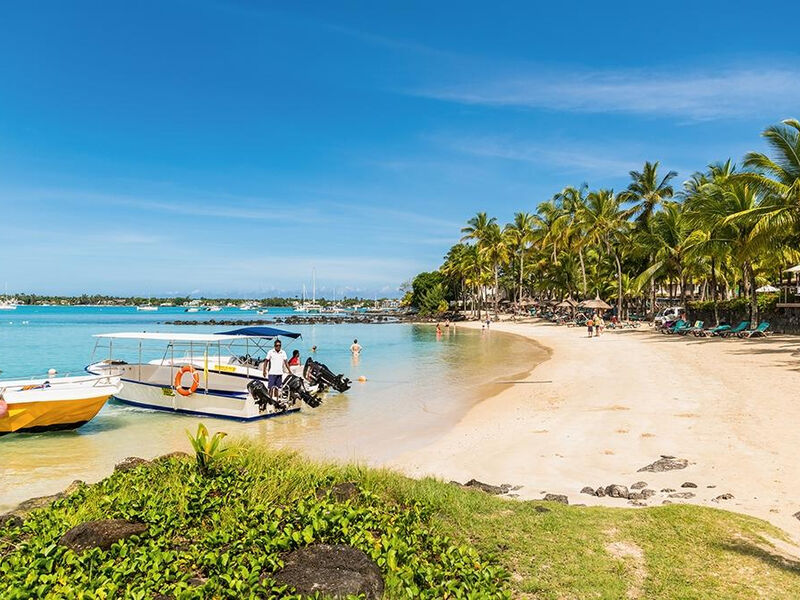 Mauricia Beachcomber Resort & Spa