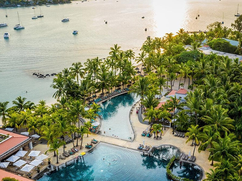 Mauricia Beachcomber Resort & Spa