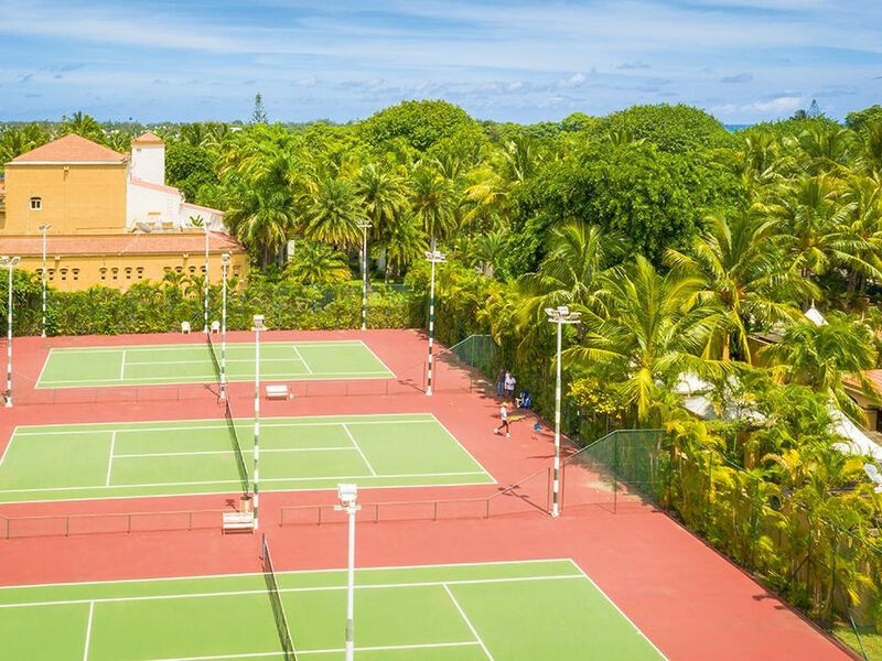 Mauricia Beachcomber Resort & Spa