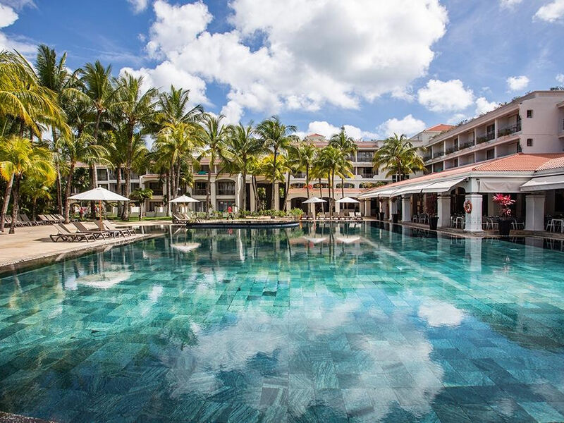 Mauricia Beachcomber Resort & Spa