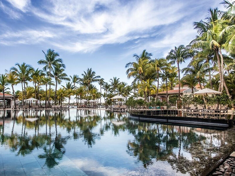 Mauricia Beachcomber Resort & Spa