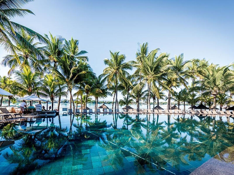 Mauricia Beachcomber Resort & Spa