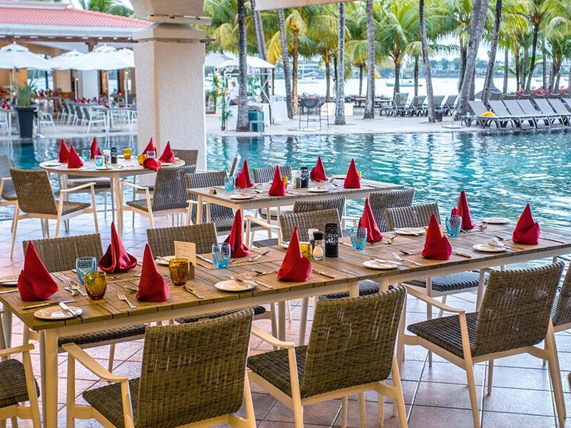 Mauricia Beachcomber Resort & Spa