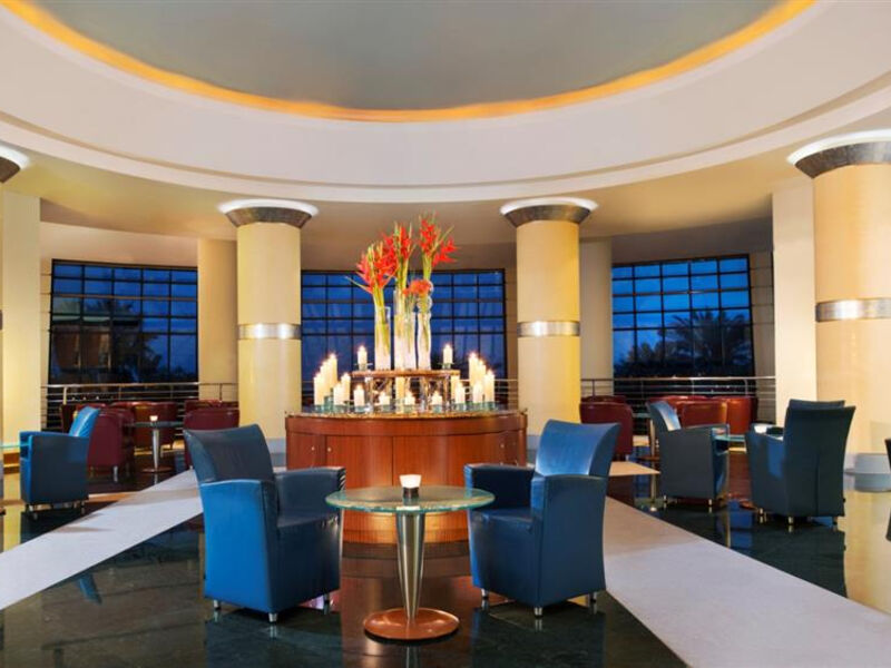 Le Meridien Al Aqah Beach Resort