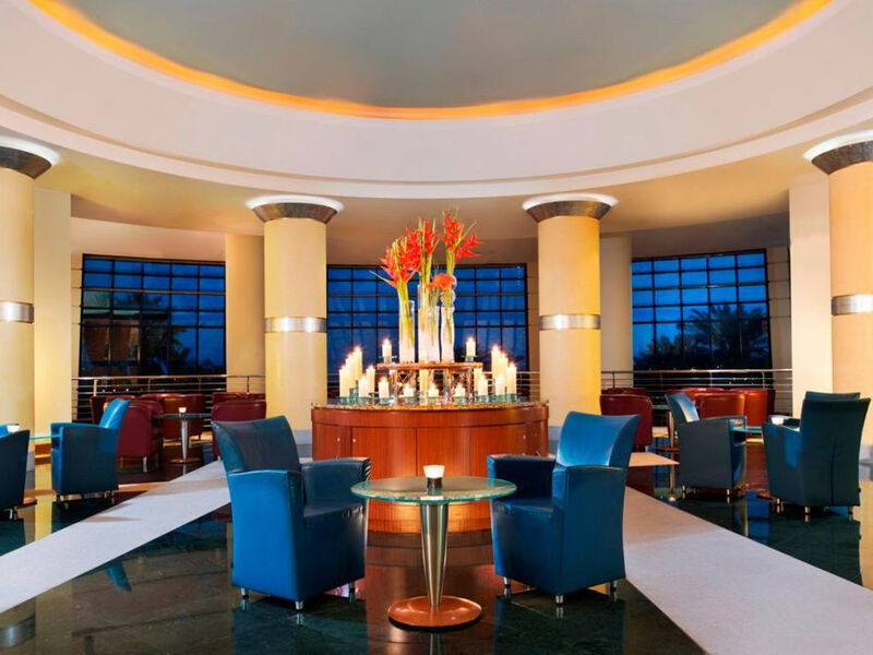 Le Meridien Al Aqah Beach Resort