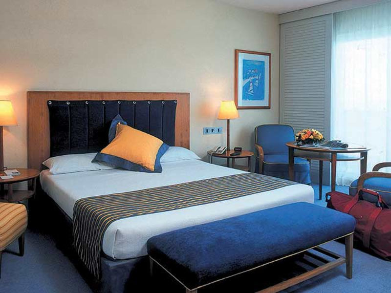 Le Meridien Hotel